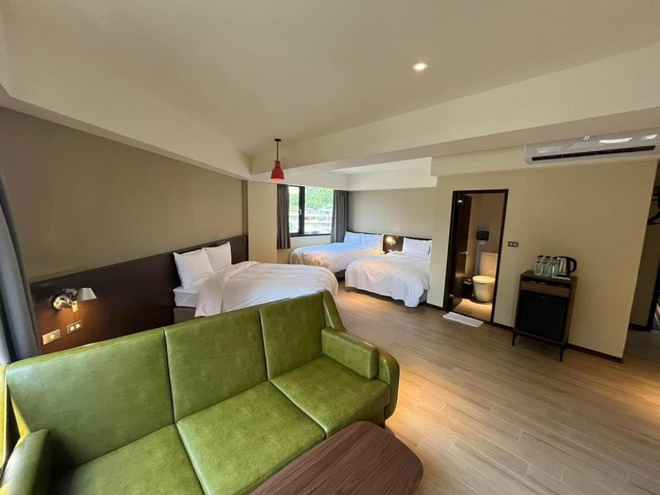 享住新大華館 Hotel Кийлунг Екстериор снимка