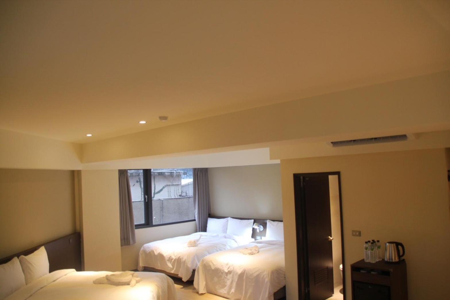 享住新大華館 Hotel Кийлунг Екстериор снимка