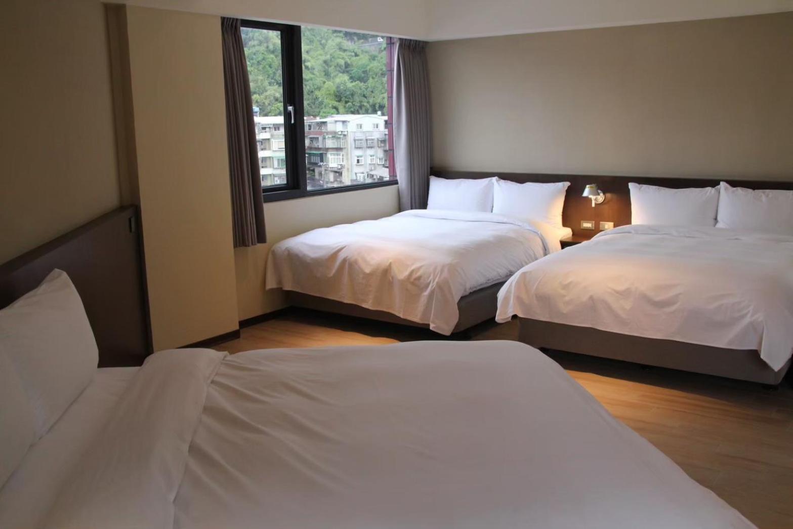 享住新大華館 Hotel Кийлунг Екстериор снимка
